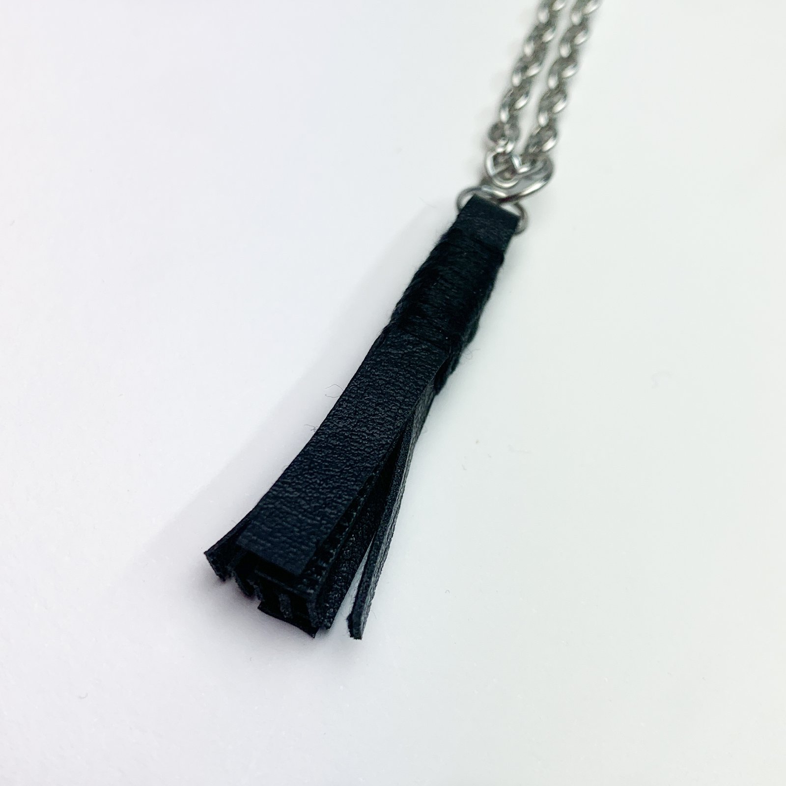 Vegan leather online necklace